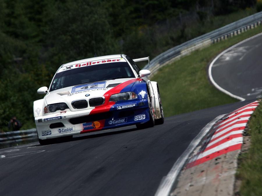 BMW M3 GTR 2001 года  (фото 15 из 27)